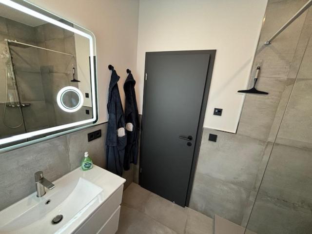 Ferienhaus Deluxe Halle  Exteriör bild